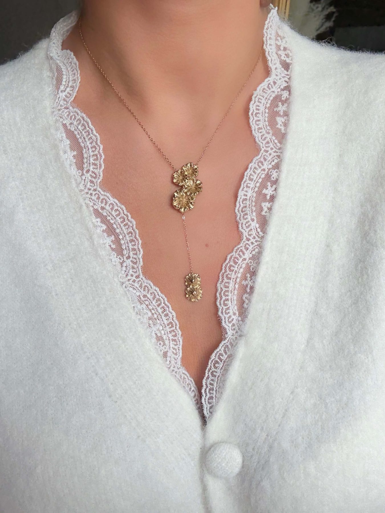 Collier fin pendentif floral